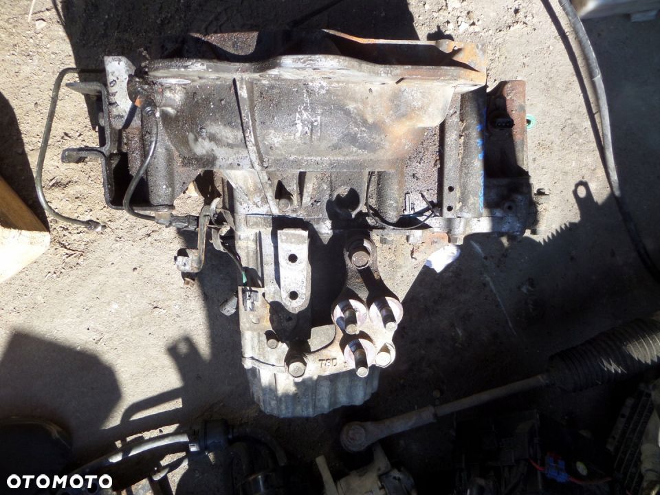 10960 SKRZYNIA BIEGÓW KIA CARENS II 02-06 1.8 B - 2