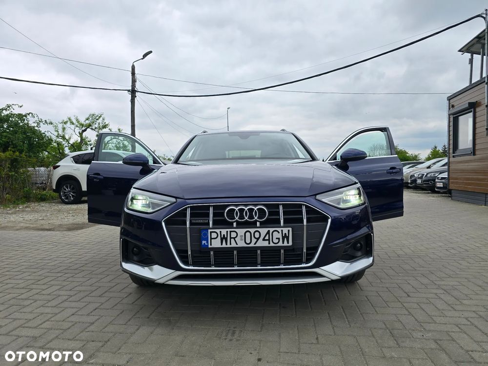 Audi A4 Allroad - 22