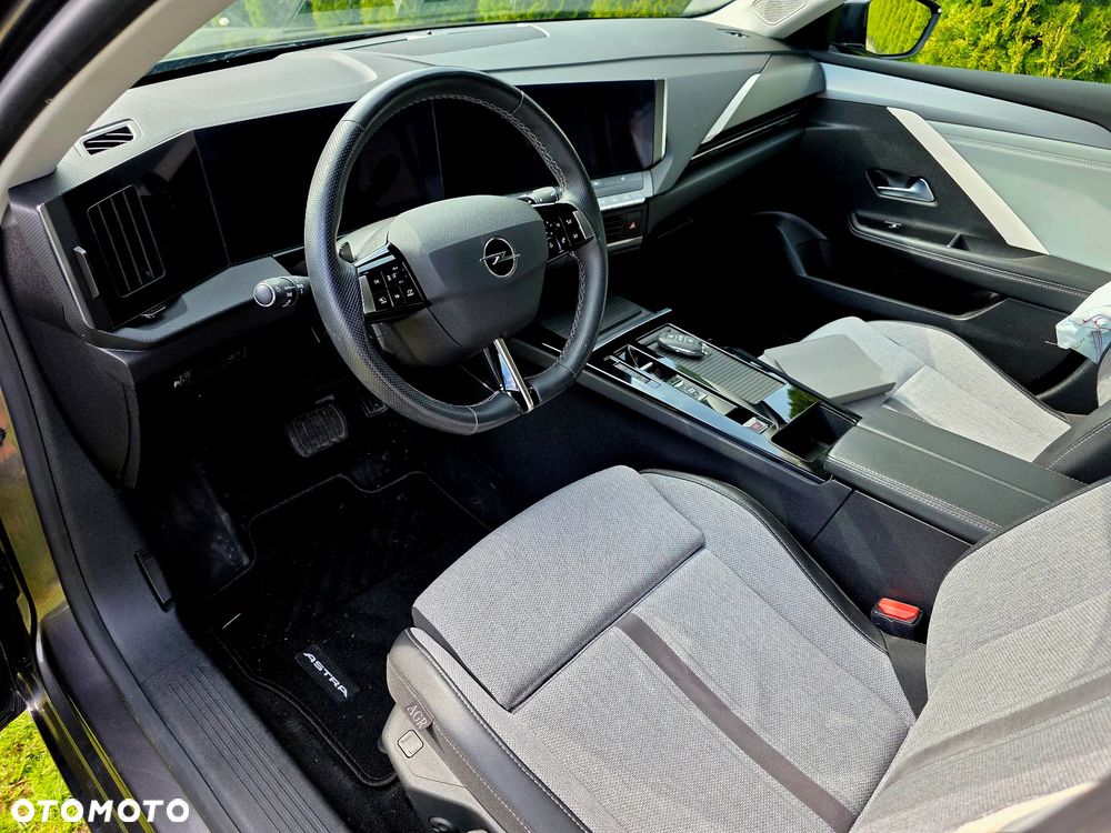 Opel Astra 1.5 D Automatik Elegance - 17