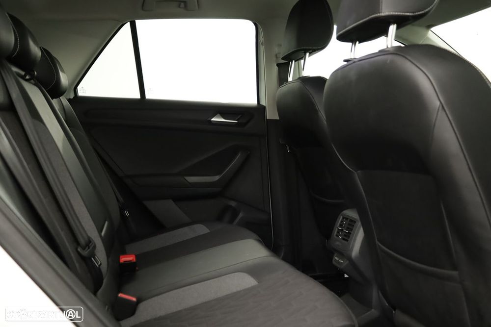VW T-Roc 1.0 TSI - 21