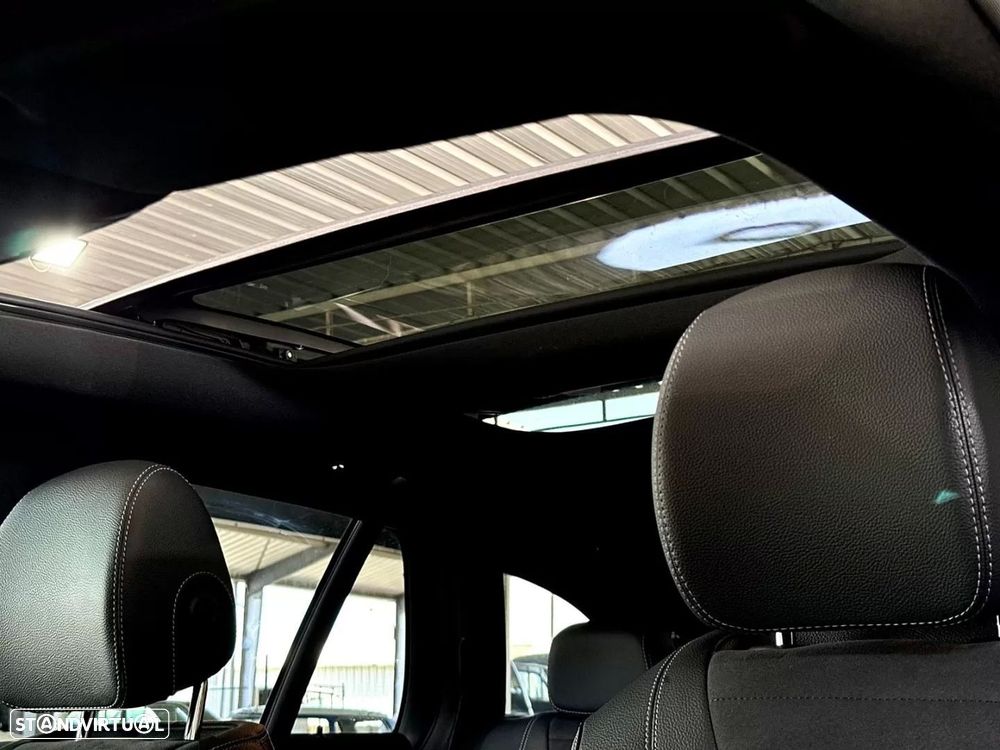 Mercedes-Benz E 300 de 9G-TRONIC AMG Line - 13