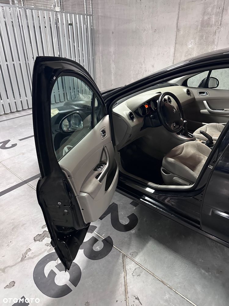 Peugeot 308 1.6 Trendy - 12