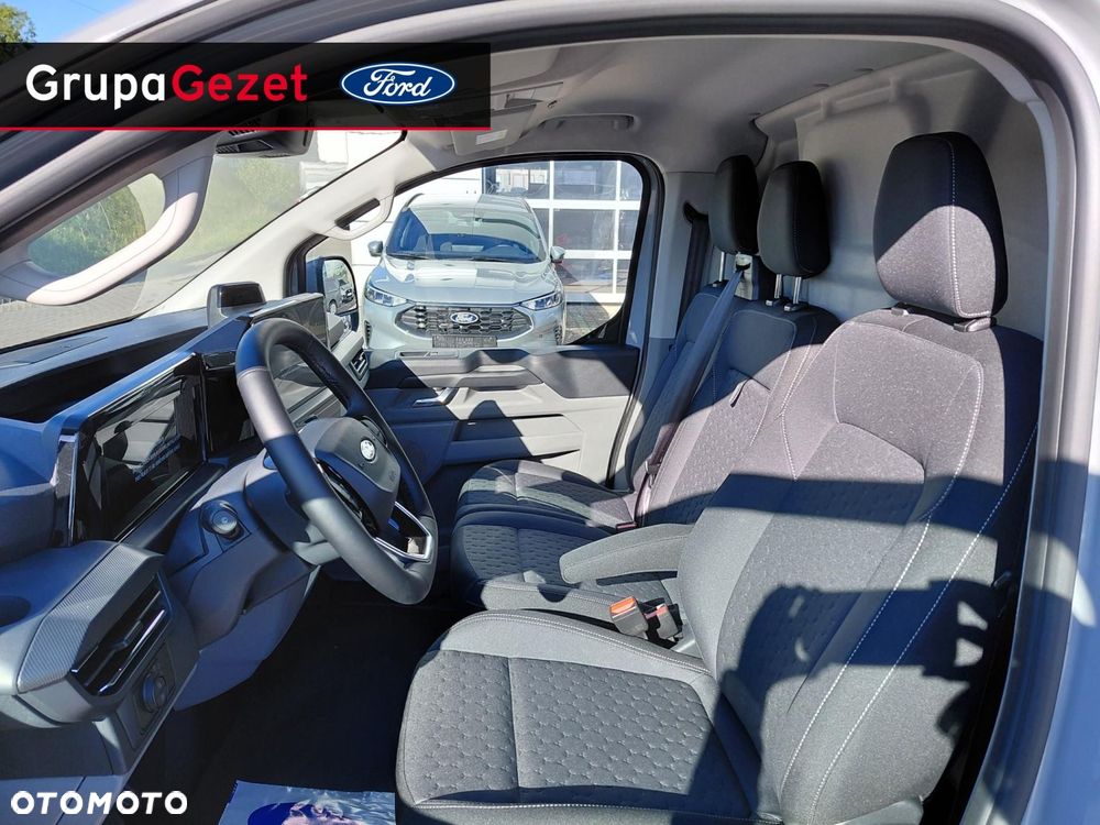 Ford Transit Custom - 16