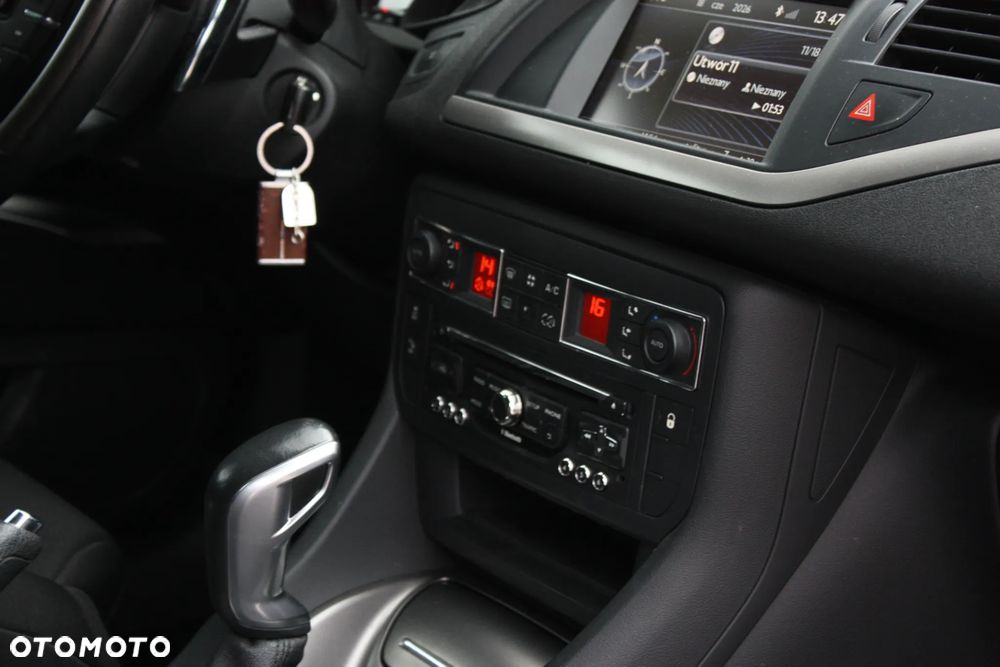 Citroën C5 e-HDi 115 EGS6 FAP Selection - 33