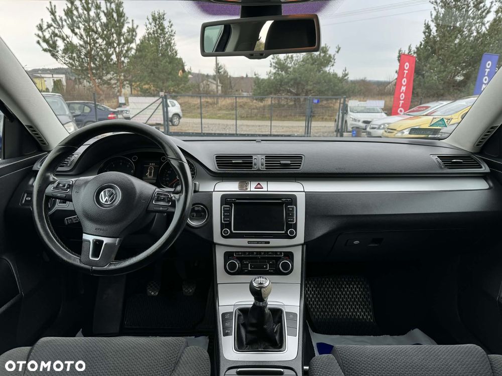 Volkswagen Passat 1.4 TSI Highline - 17