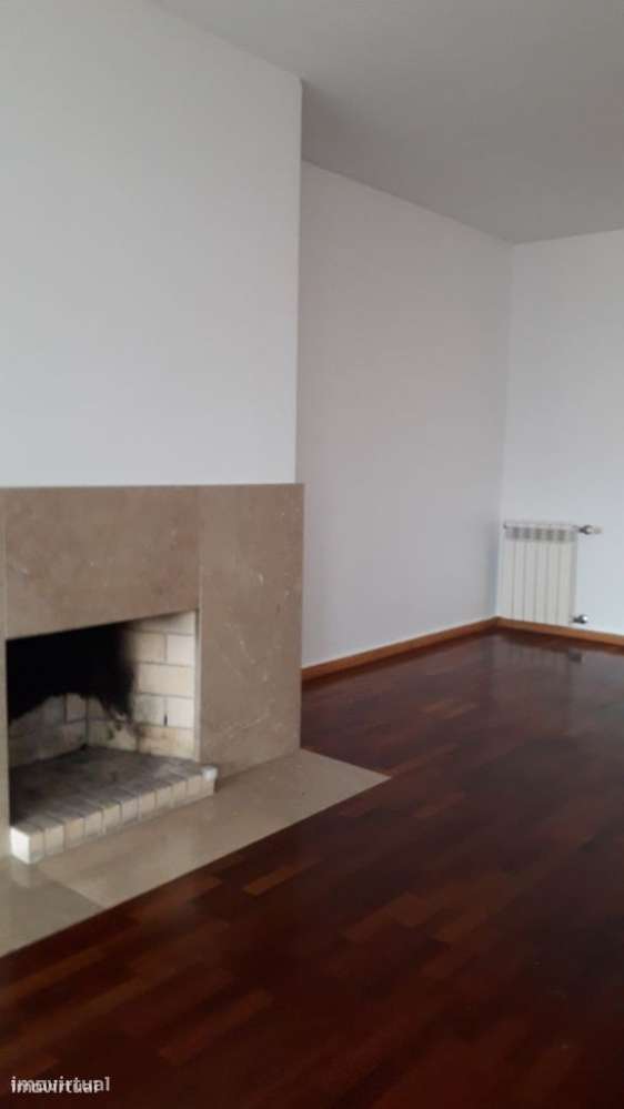 Apartamento T2 junto ao Norteshopping - Grande imagem: 3/10