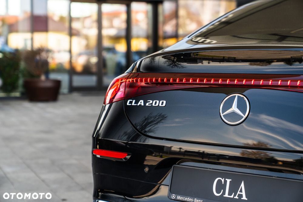 Mercedes-Benz CLA 200 mHEV 8G-DCT - 10