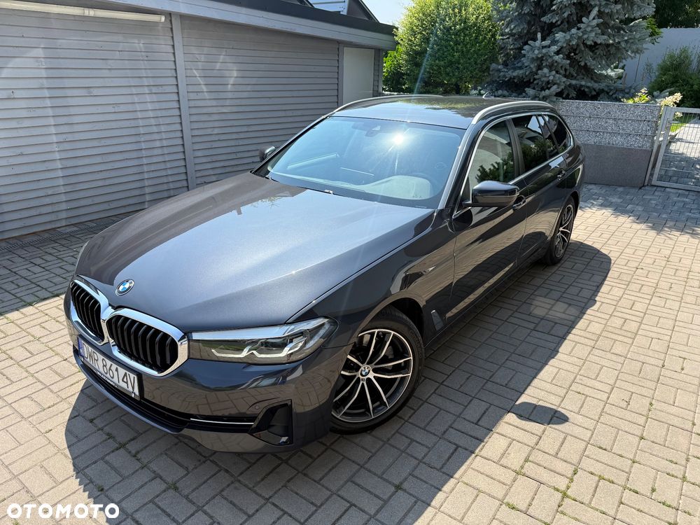 BMW Seria 5 518d Sport Line sport - 9