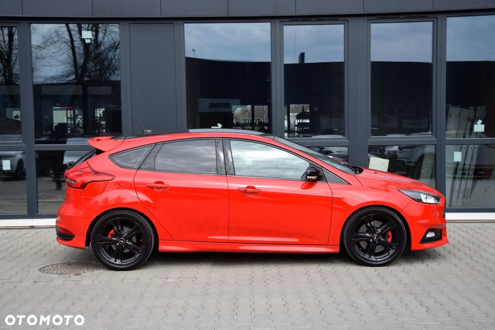 Ford Focus ST - 3