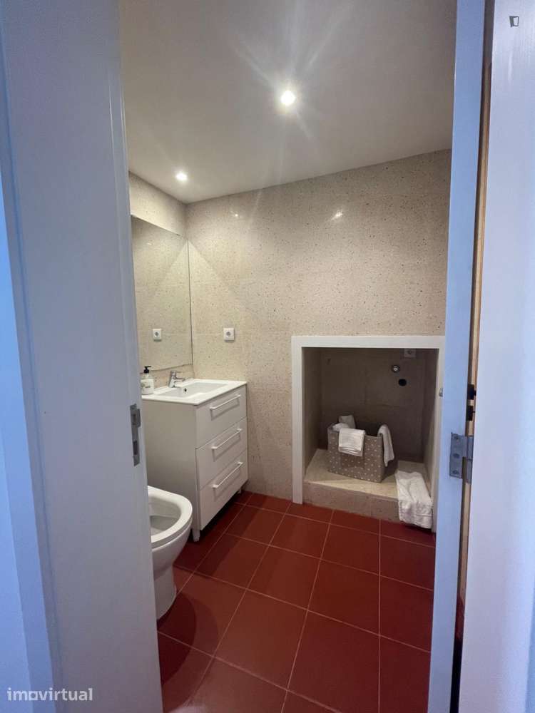 Apartamento com 1 quartos - localizado em Massarelos Porto - Grande imagem: 3/12