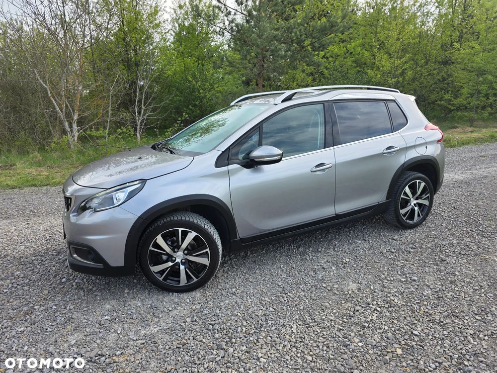 Peugeot 2008 BlueHDi 100 STOP & START Allure - 3