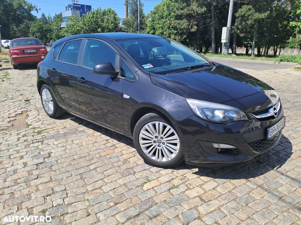 Opel Astra 1.4 Turbo ECOTEC Active - 4