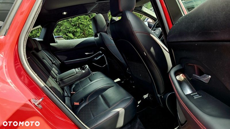 Jaguar E-Pace 2.0 i4D AWD R-Dynamic - 8