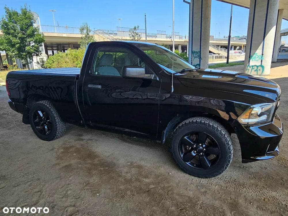 Dodge RAM - 6
