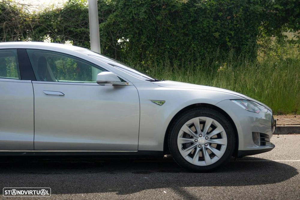 Tesla Model S 70D AWD - 8