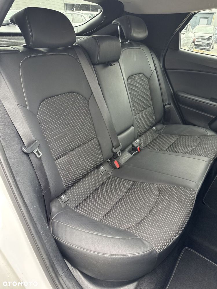 Kia XCeed 1.6 T-GDI L Business Line DCT - 26
