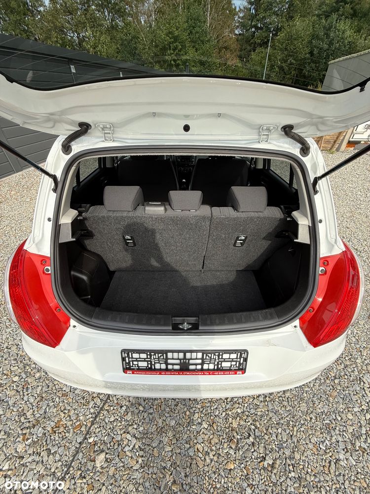 Suzuki Swift 1.2 Dualjet Allgrip Comfort - 16