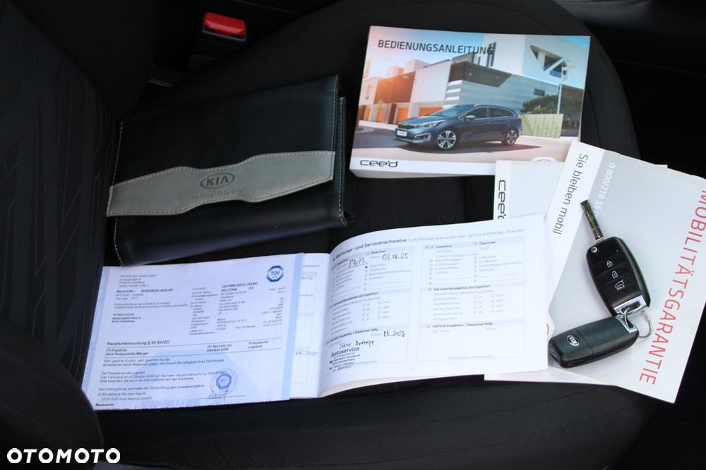 Kia Ceed 1.4 CVVT ISG Dream Team Edition - 20