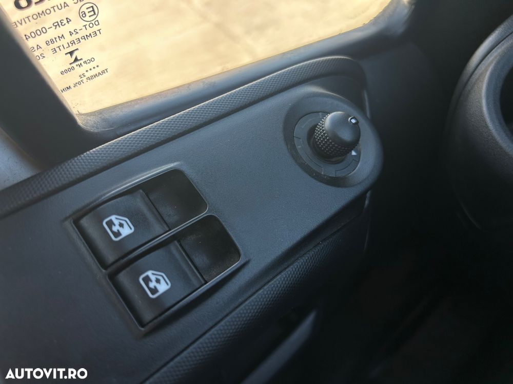 Iveco LIFT DE CONTAINER CU CARLIG 3.0 D - 27