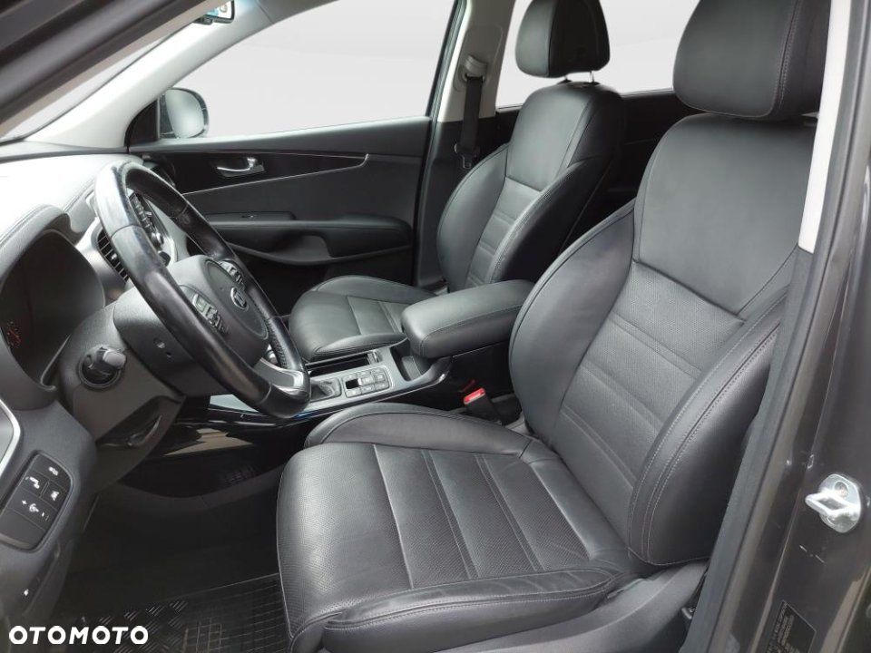 Kia Sorento - 13