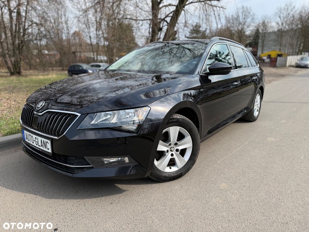 Skoda Superb 2.0 TDI Style - 1