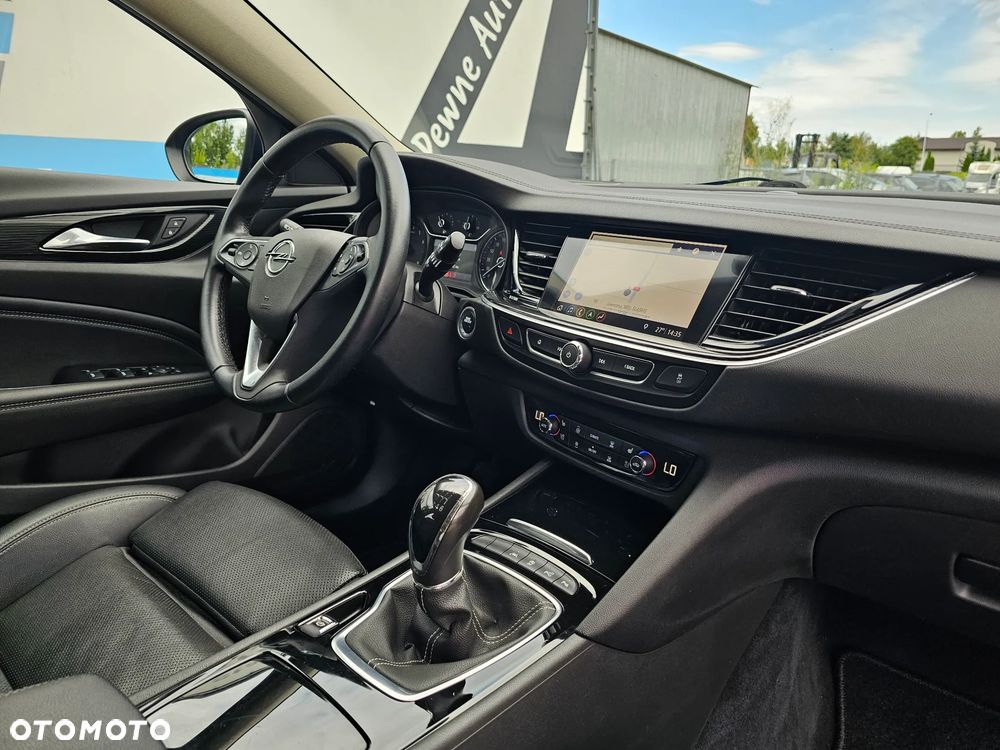 Opel Insignia 1.5 T Innovation S&S - 16