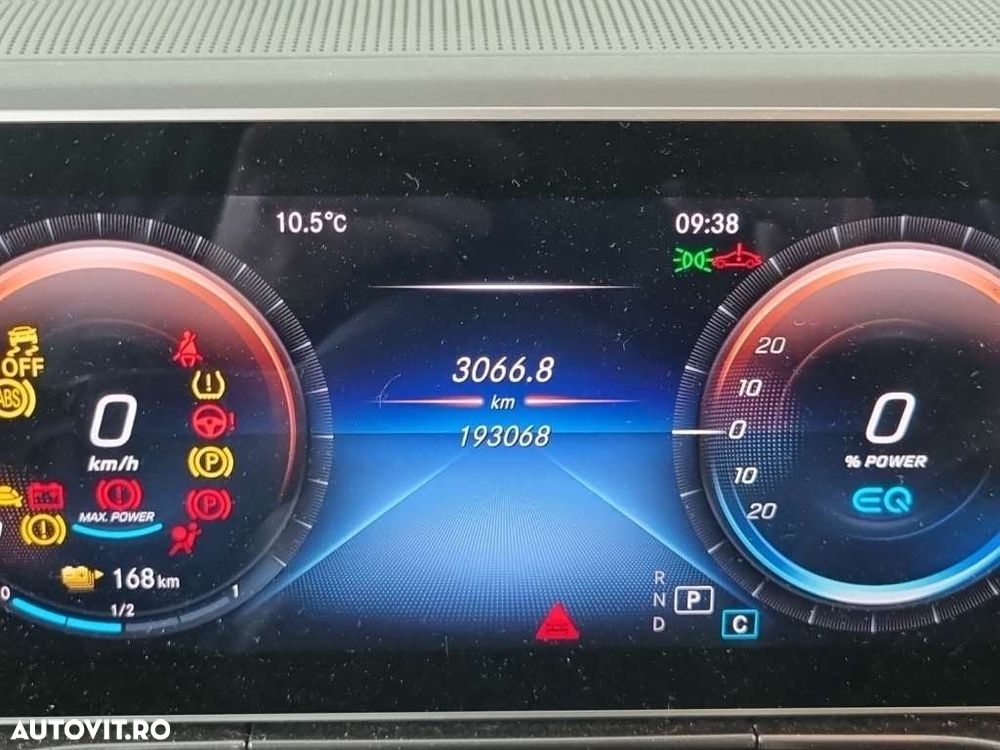 Mercedes-Benz EQC - 26