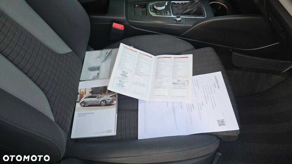 Audi A3 Sportback 2.0 TDI S tronic S line Sportpaket - 33