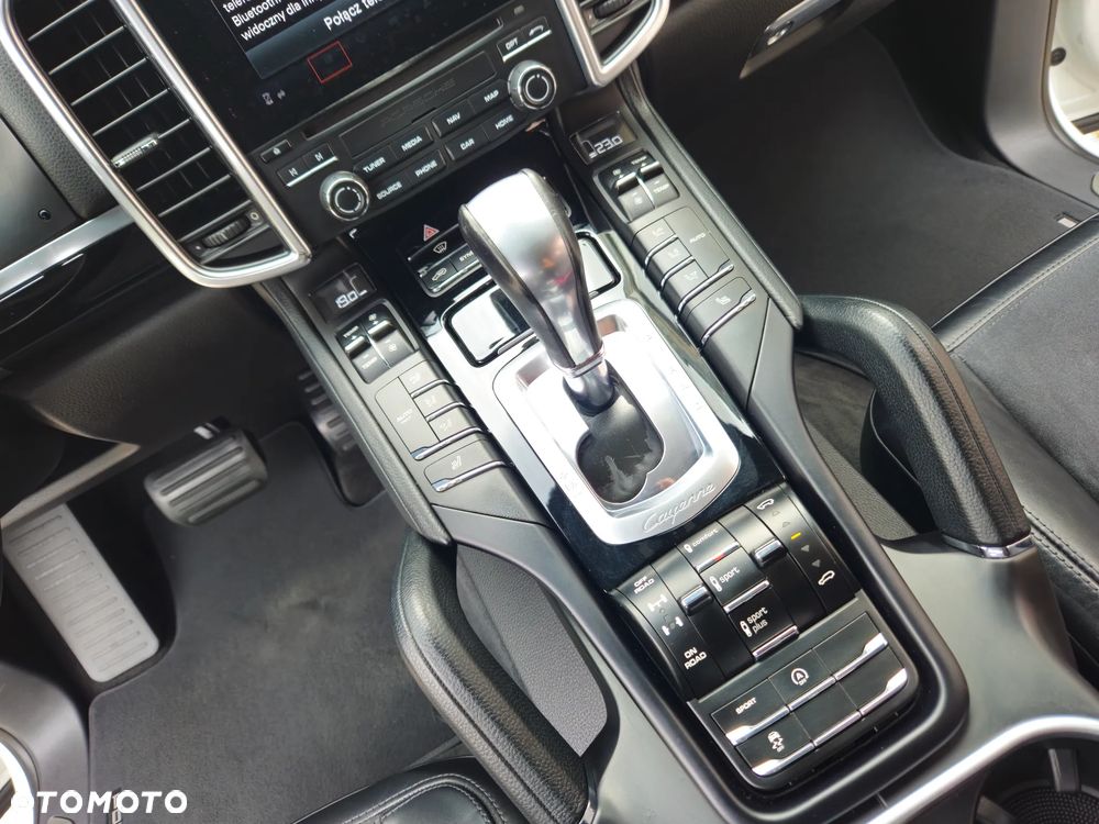 Porsche Cayenne Tiptronic S - 21