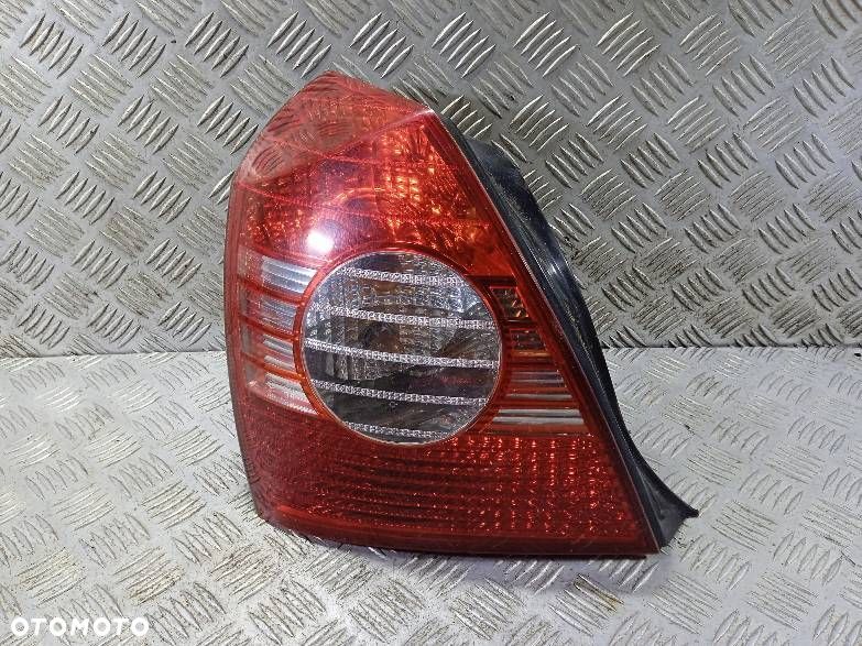 LAMPA LEWA TYLNA HYUNDAI ELANTRA - 1