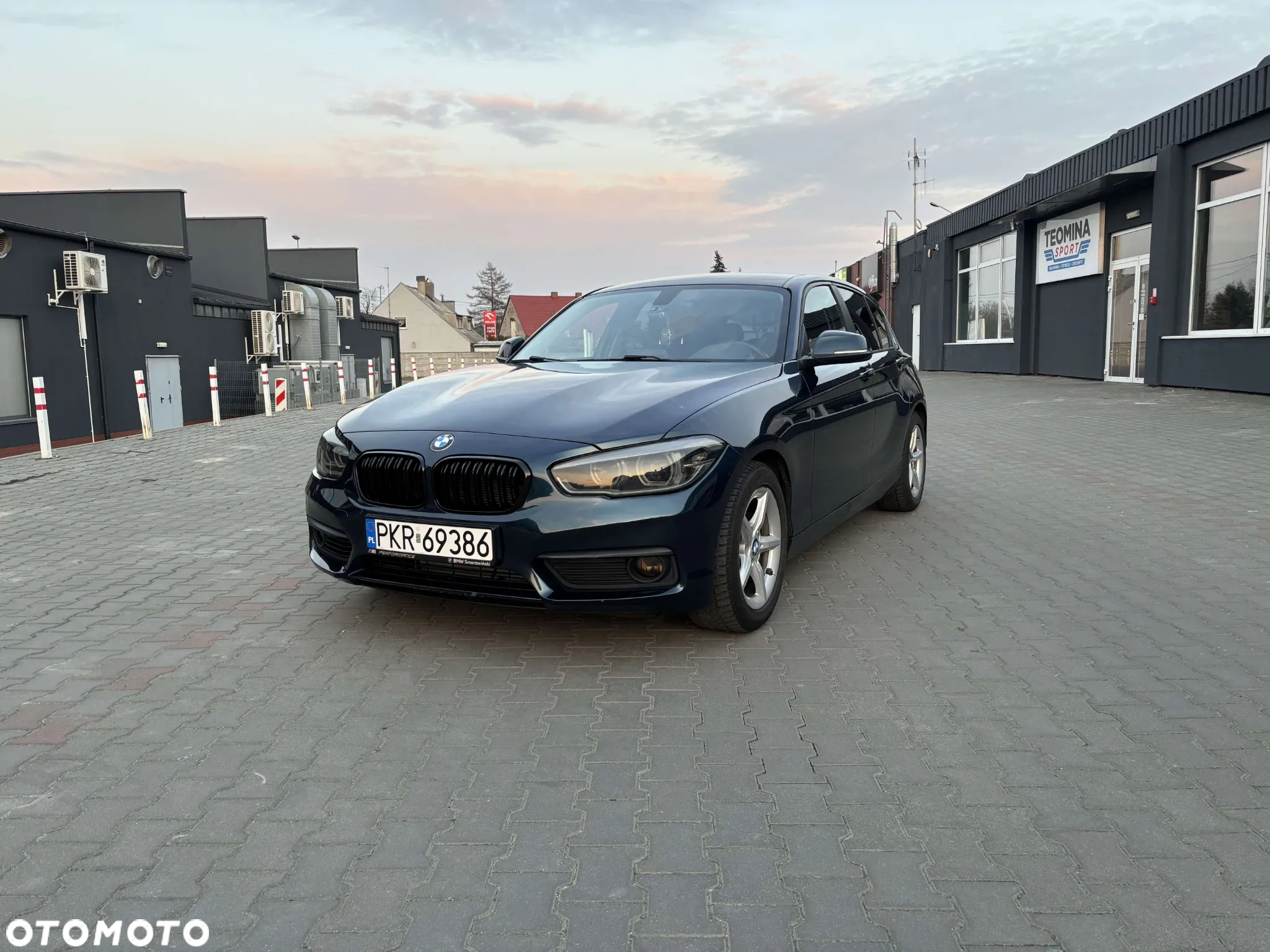 BMW Seria 1 116d EfficientDynamics - 11