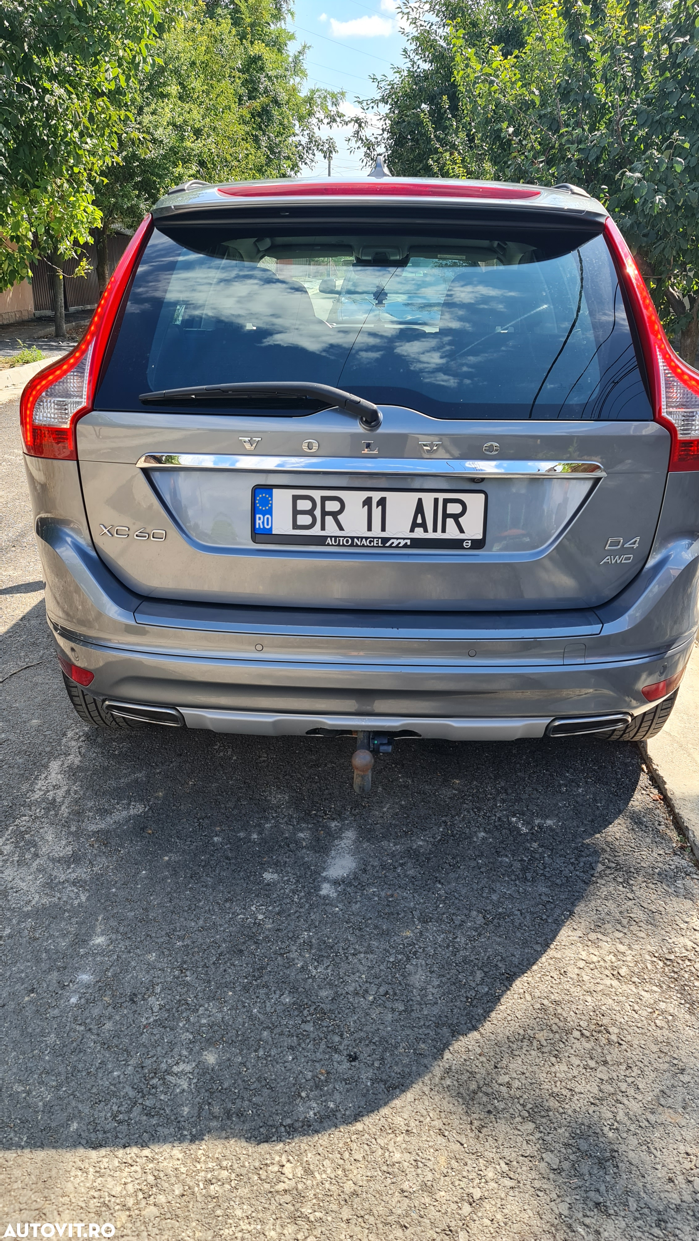 Volvo XC 60 D4 AWD Geartronic Summum - 5