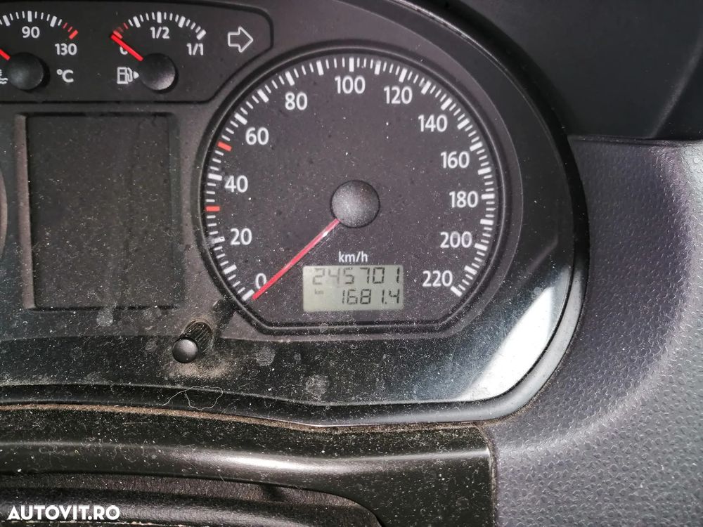 Volkswagen Polo 1.4 TDI Attractive - 4