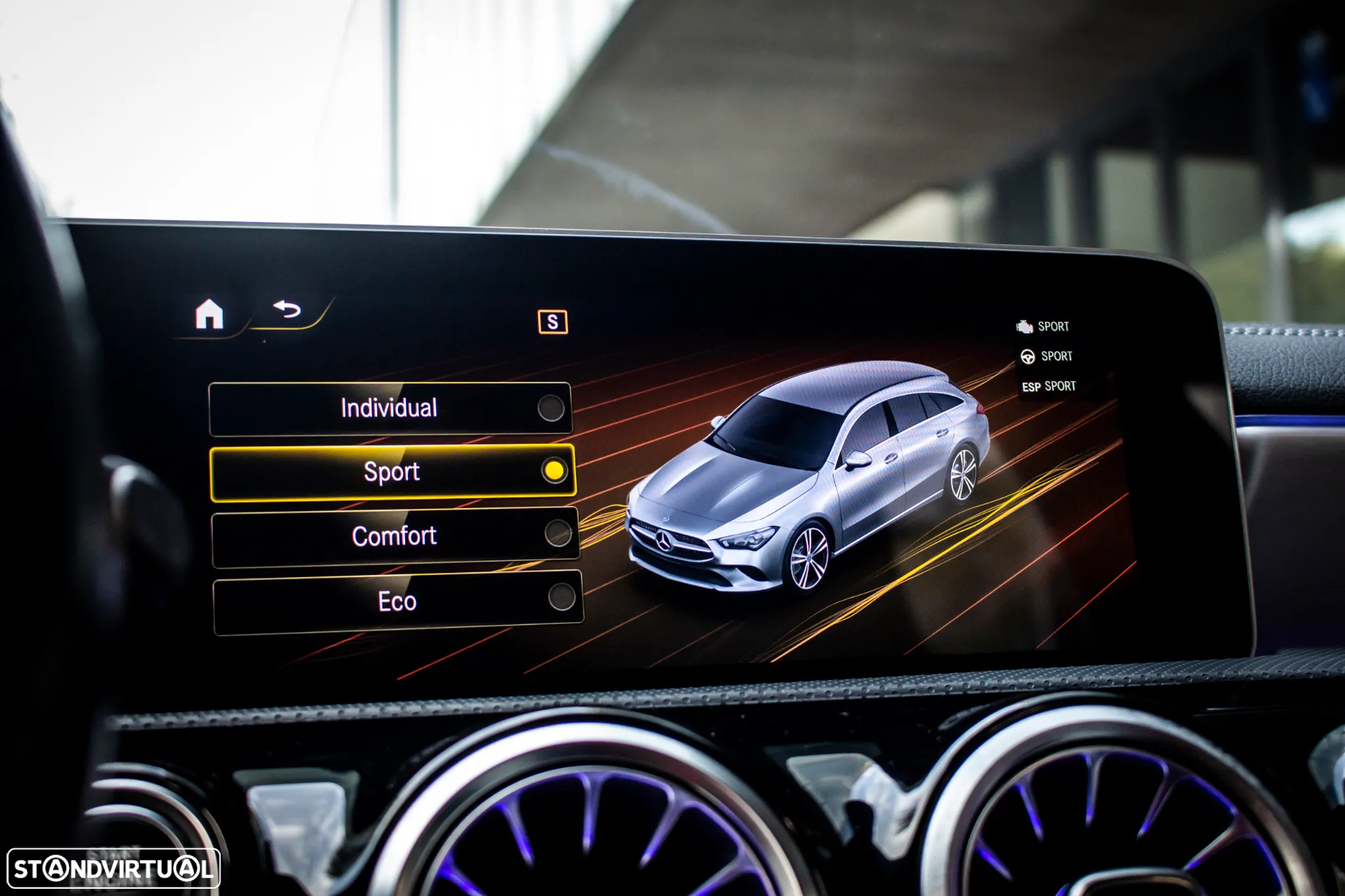 Mercedes-Benz CLA 200 d Shooting Brake AMG Line Aut. - 54