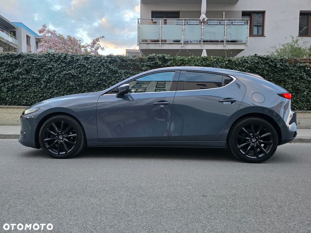 Mazda 3 2.0 mHEV Hikari - 3