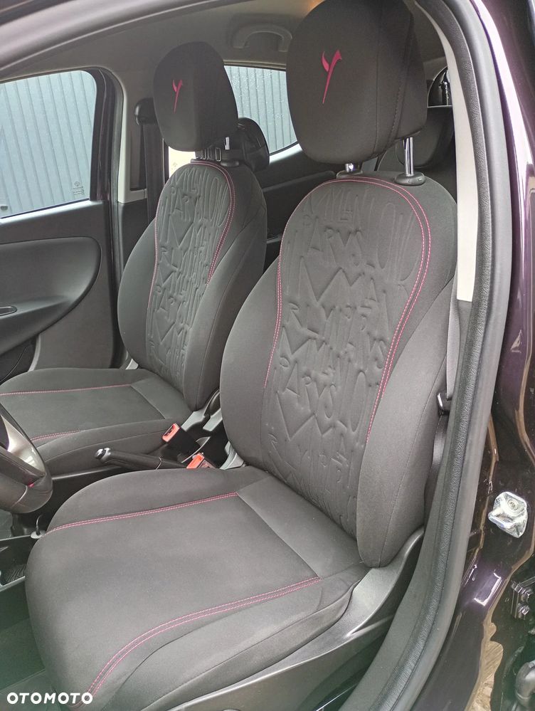 Lancia Ypsilon - 10