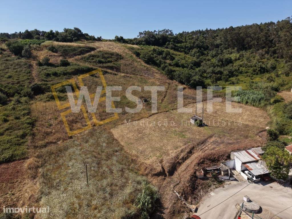 Terreno Rústico Urbanizável com 8.937 metros² em Aldeia Típica de M... - Grande imagem: 3/17