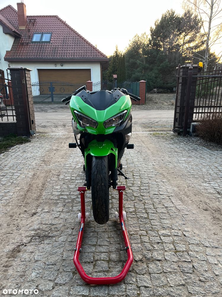 Kawasaki Ninja 400 - 7
