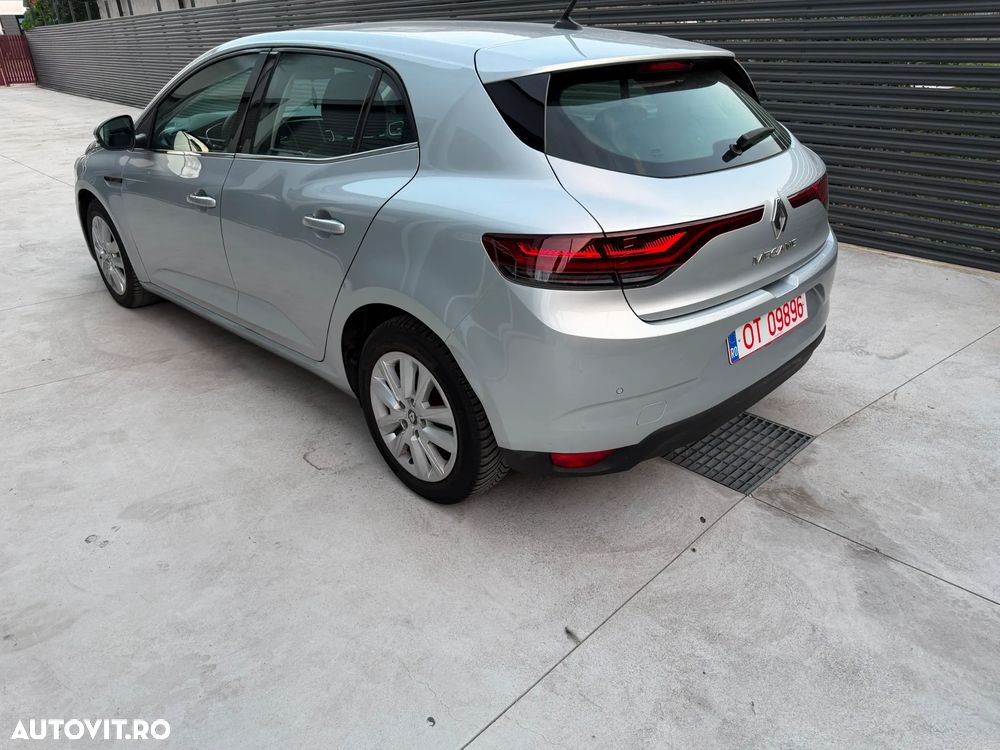 Renault Megane Blue dCi 116 Intens - 12