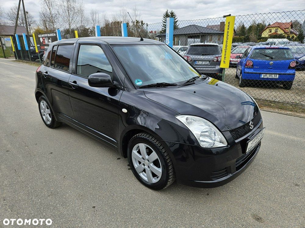 Suzuki Swift - 3