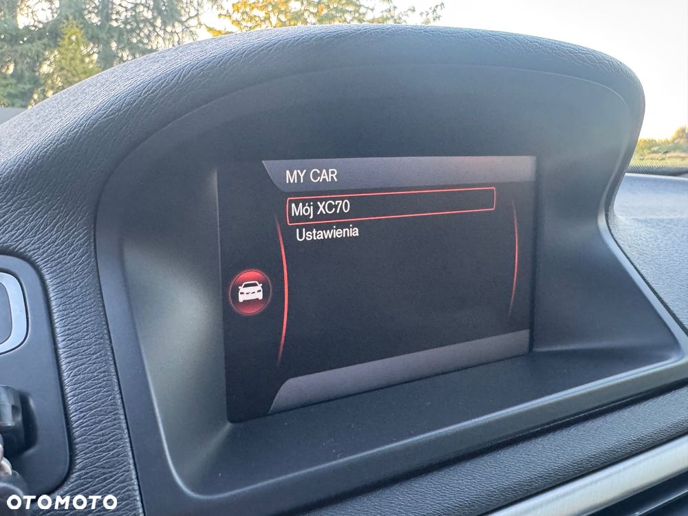 Volvo XC 70 D5 AWD Geartronic Summum - 22