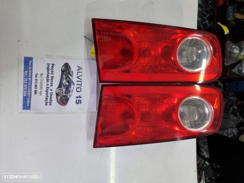 farolim de trás  esquerdo - direiro Renault Laguna 2001- 2007
