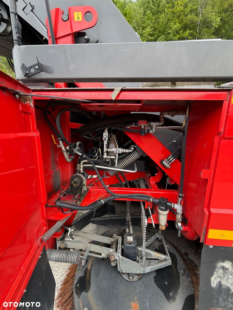 Inny SCANDIA STREETSWEEPER - 7
