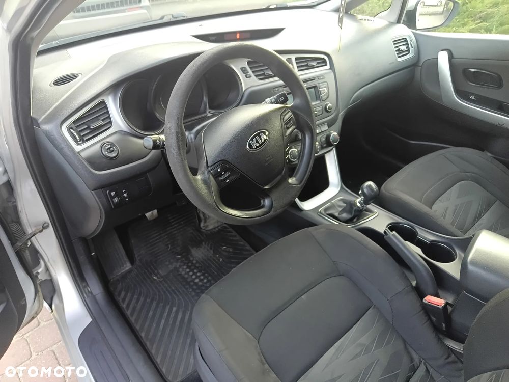 Kia Ceed 1.6 CRDi M - 8