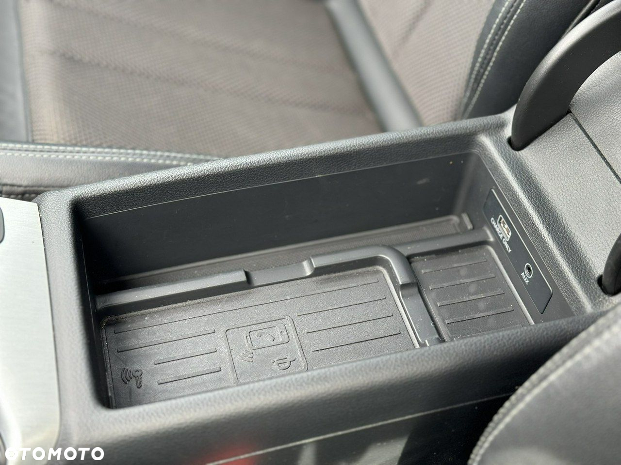 Audi A4 Avant 40 TDI quattro S tronic S line - 25
