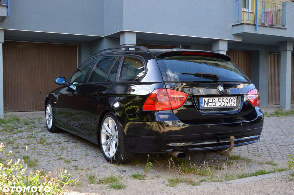 BMW Seria 3 - 1