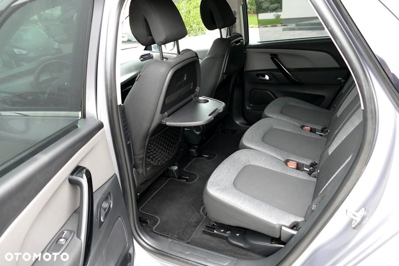 Citroën C4 Picasso - 21