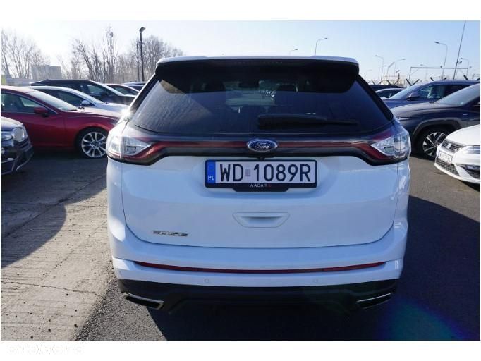 Ford Edge - 13