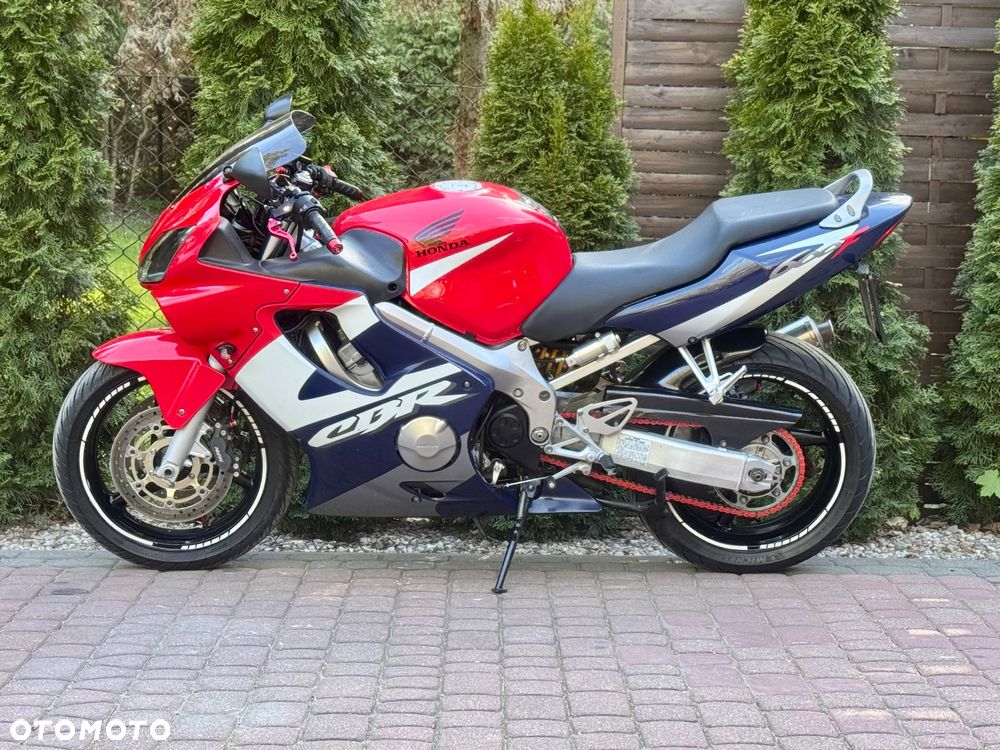 Honda CBR - 7