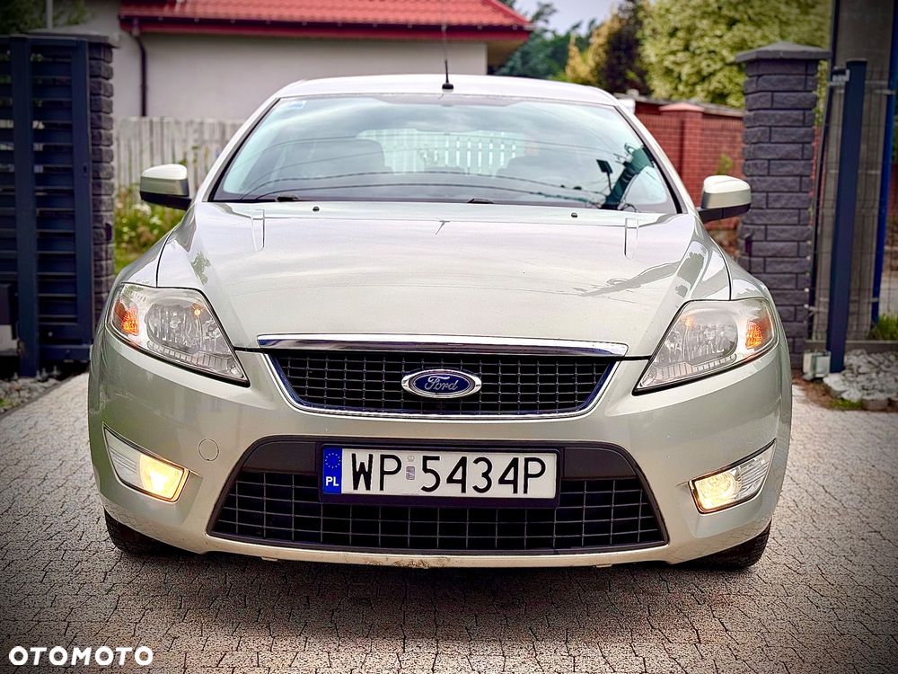 Ford Mondeo 2.0 Ghia - 2